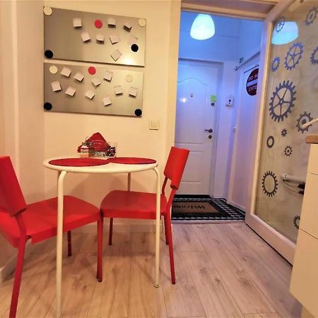 Luxury Piata Universitate Old Town Apartment Bucharest Exterior photo