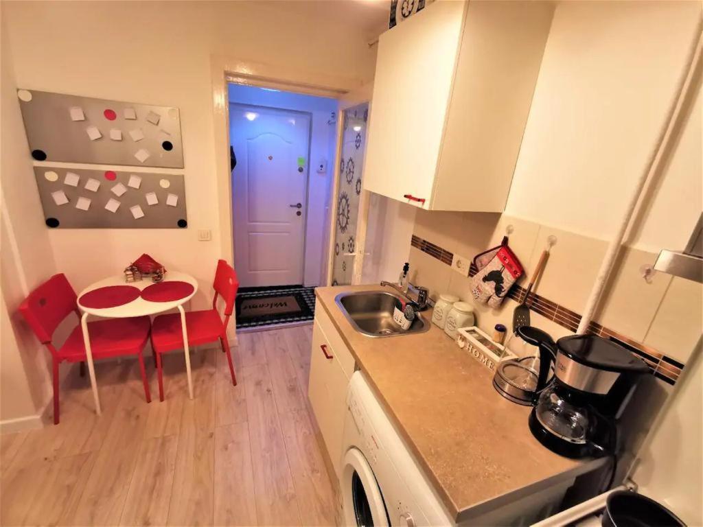 Luxury Piata Universitate Old Town Apartment Bucharest Exterior photo